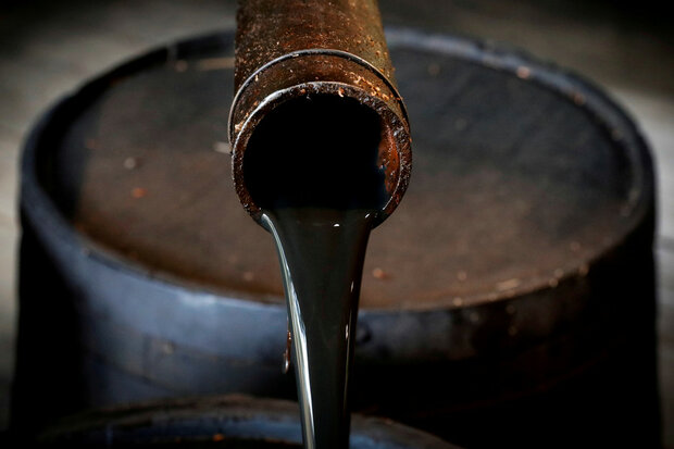 قیمت نفت خام باز هم سقوط کرد/برنت در مرز 66 دلار