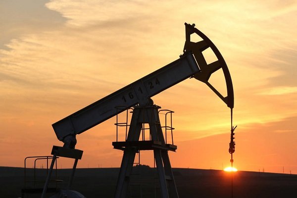 تولید نفت امارات از ژانویه 2021 افزایش می‌یابد