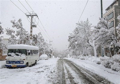 بارش برف و باران در جاده‌های 13 استان