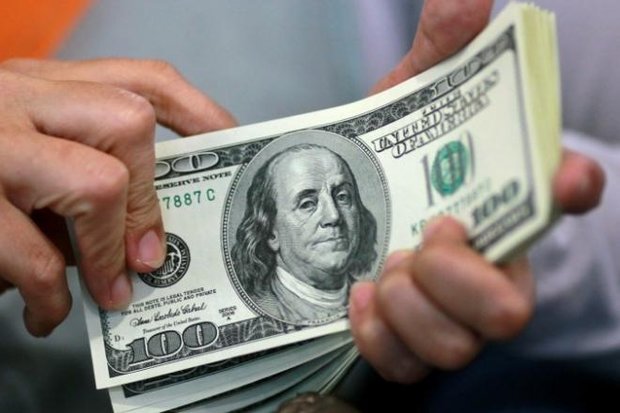 نوسان نرخ دلار در کانال 11 و 12 هزار تومانی