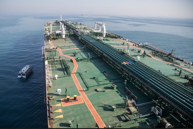 ونزوئلا با وجود تحریم 4 برابر ایران نفت صادر می‌کند