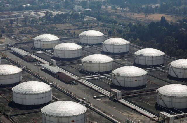 فروش نفت از ذخایر استراتژیک هند آغاز شد